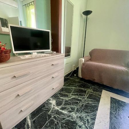 Maya'S Apartment Close To Ballaro Market And Central Station Palermo Esterno foto