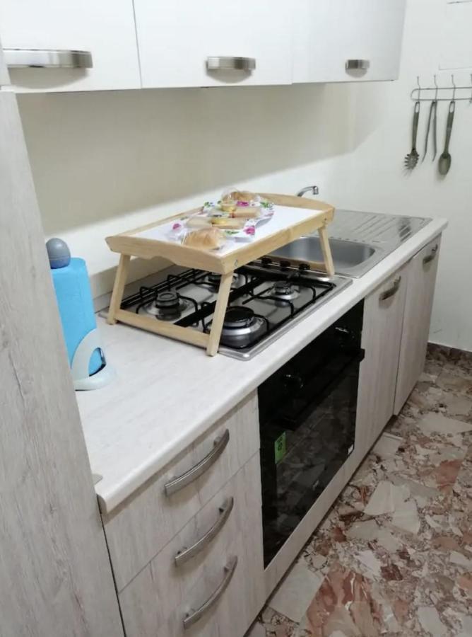 Maya'S Apartment Close To Ballaro Market And Central Station Palermo Esterno foto